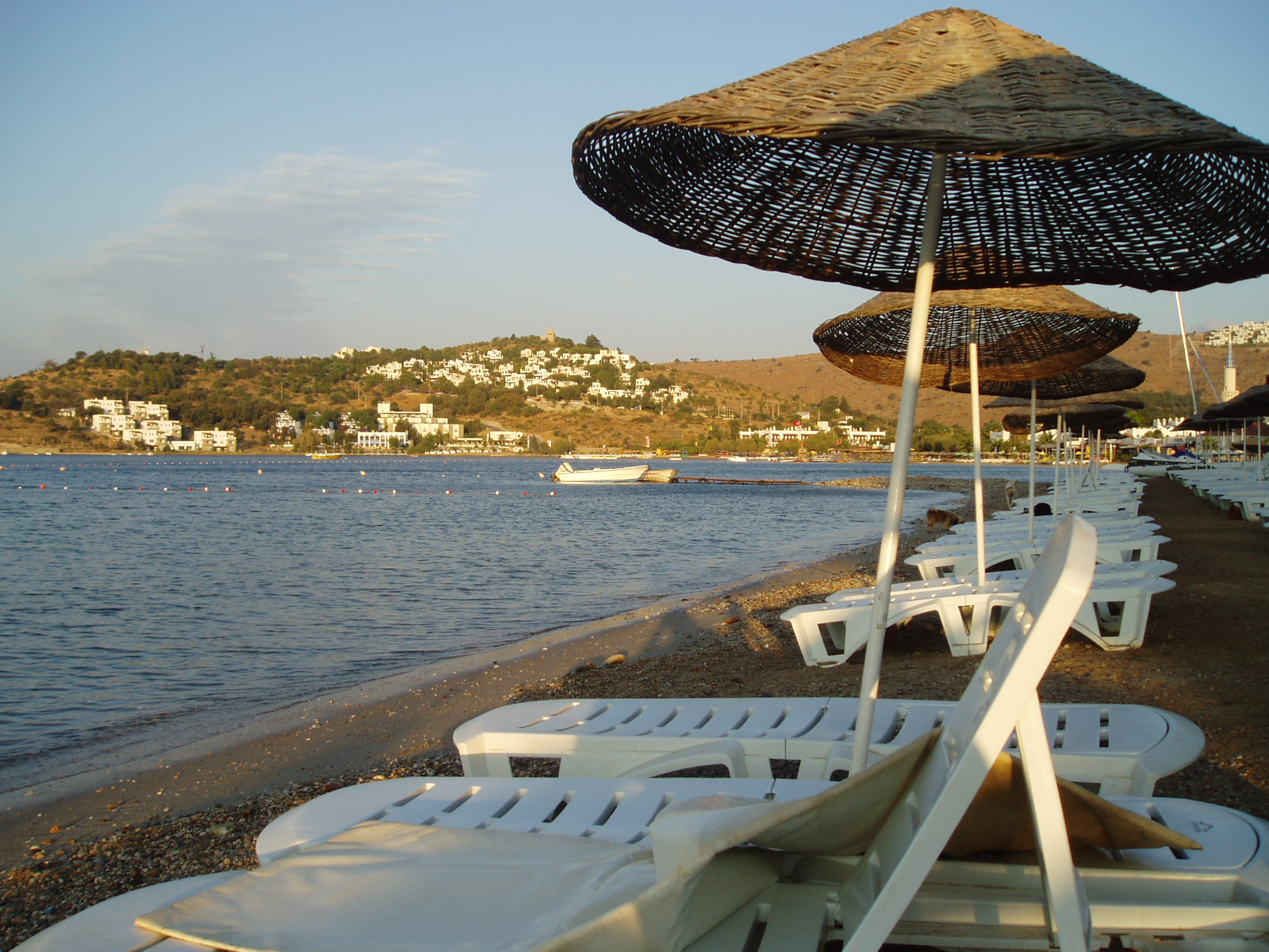 Bitez beach